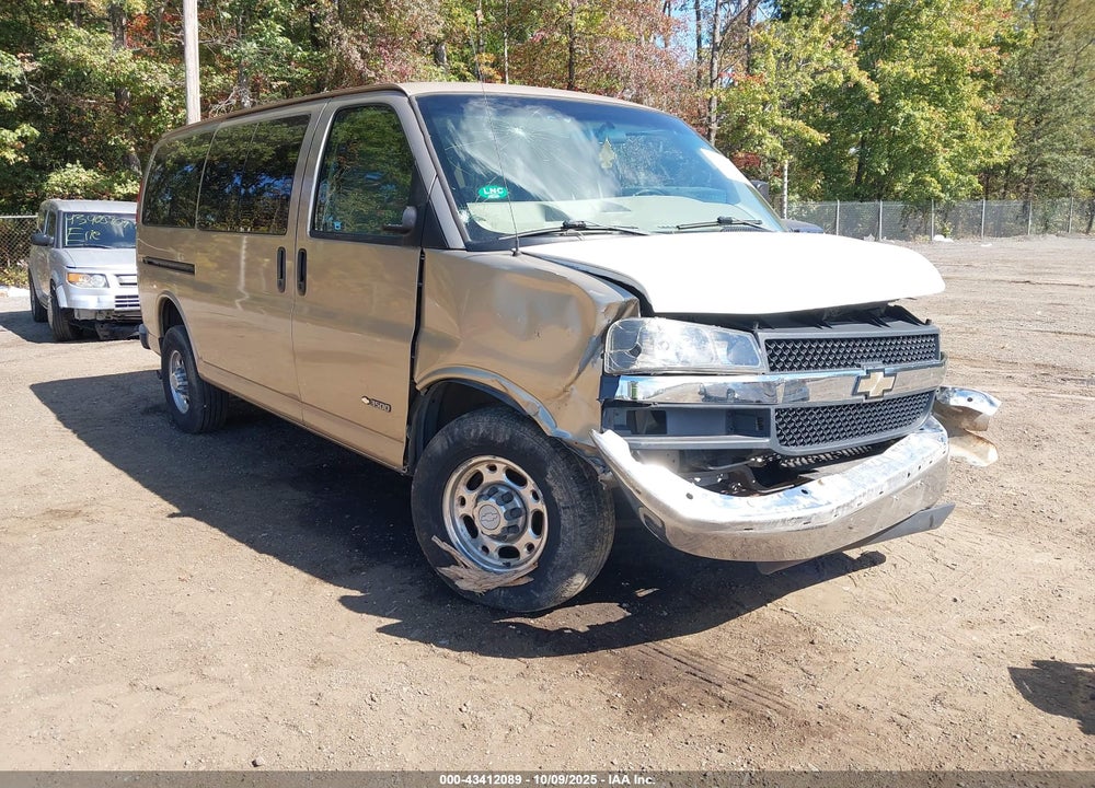 2006 CHEVROLET EXPRESS LS VIN: 1GAHG35UX61232094