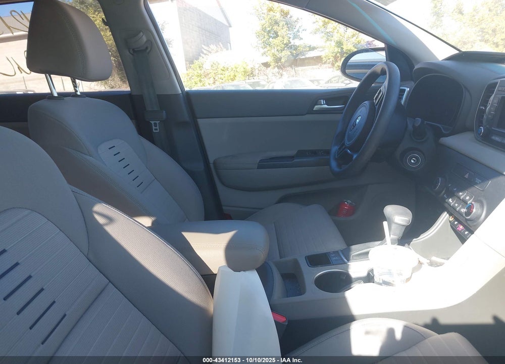 2017 KIA SPORTAGE LX VIN: KNDPMCAC0H7172108