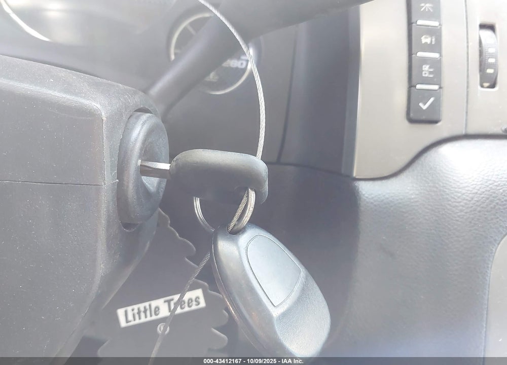 2012 CHEVROLET TAHOE VIN: 1GNSCBE01CR173389