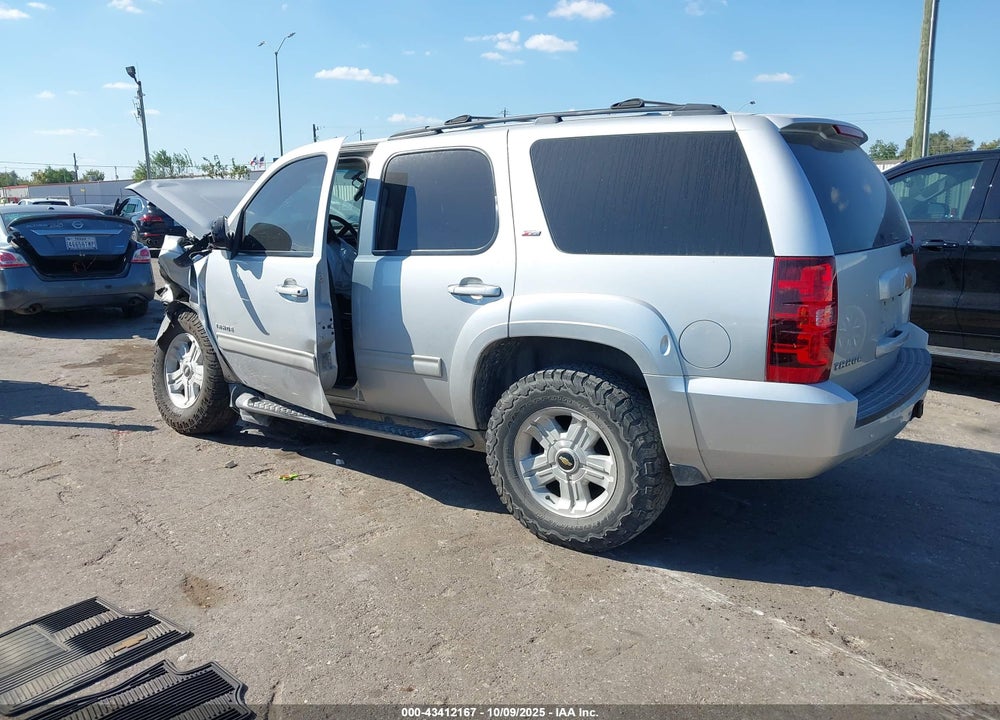 2012 CHEVROLET TAHOE VIN: 1GNSCBE01CR173389