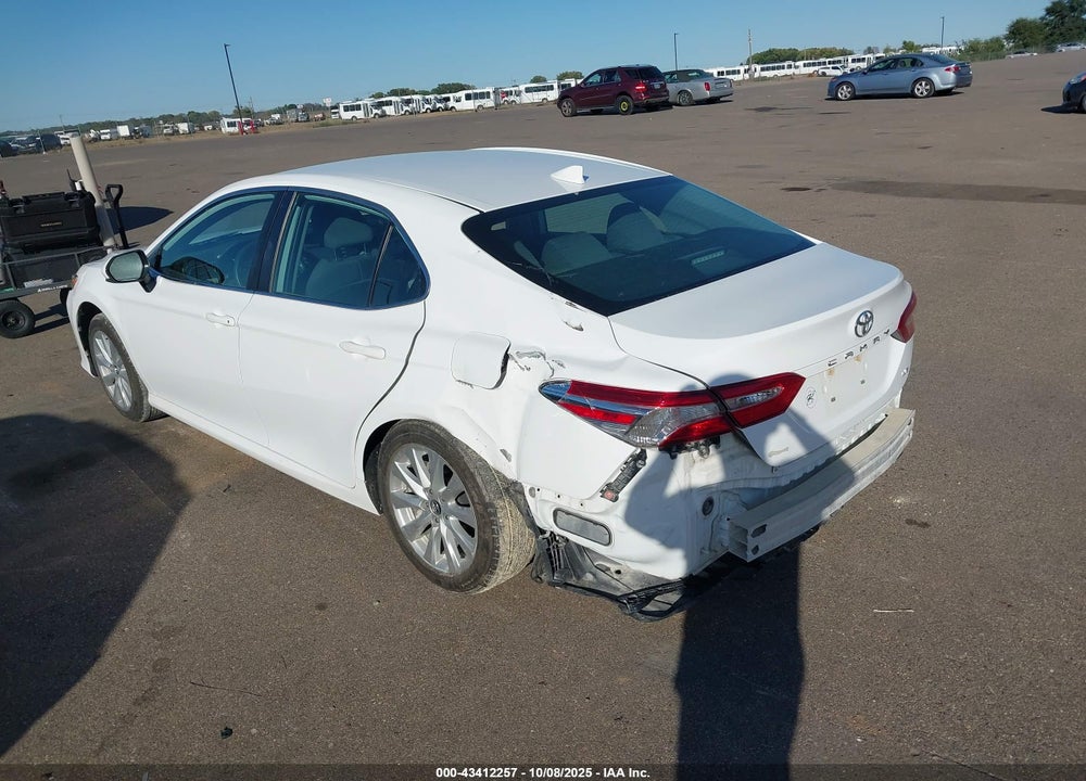 2019 TOYOTA CAMRY LE VIN: 4T1B11HK2KU796047