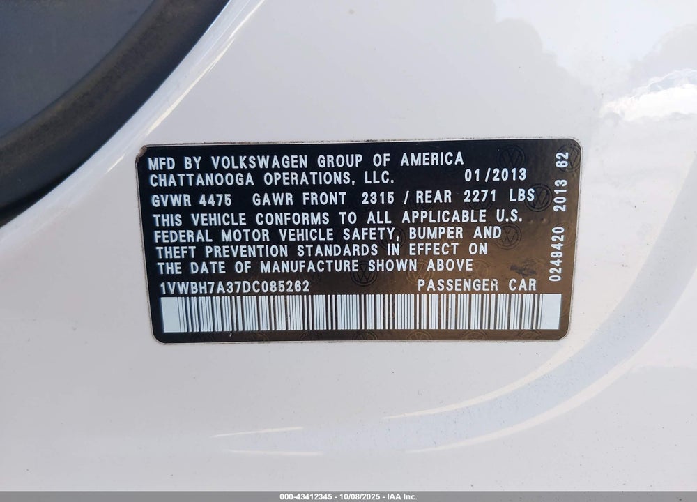 2013 VOLKSWAGEN PASSAT VIN: 1VWBH7A37DC085262