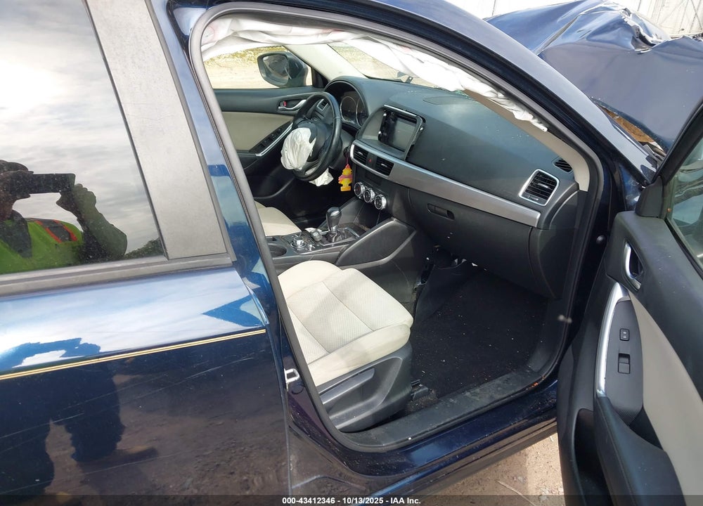 2016 MAZDA CX-5 VIN: JM3KE4CY0G0744184