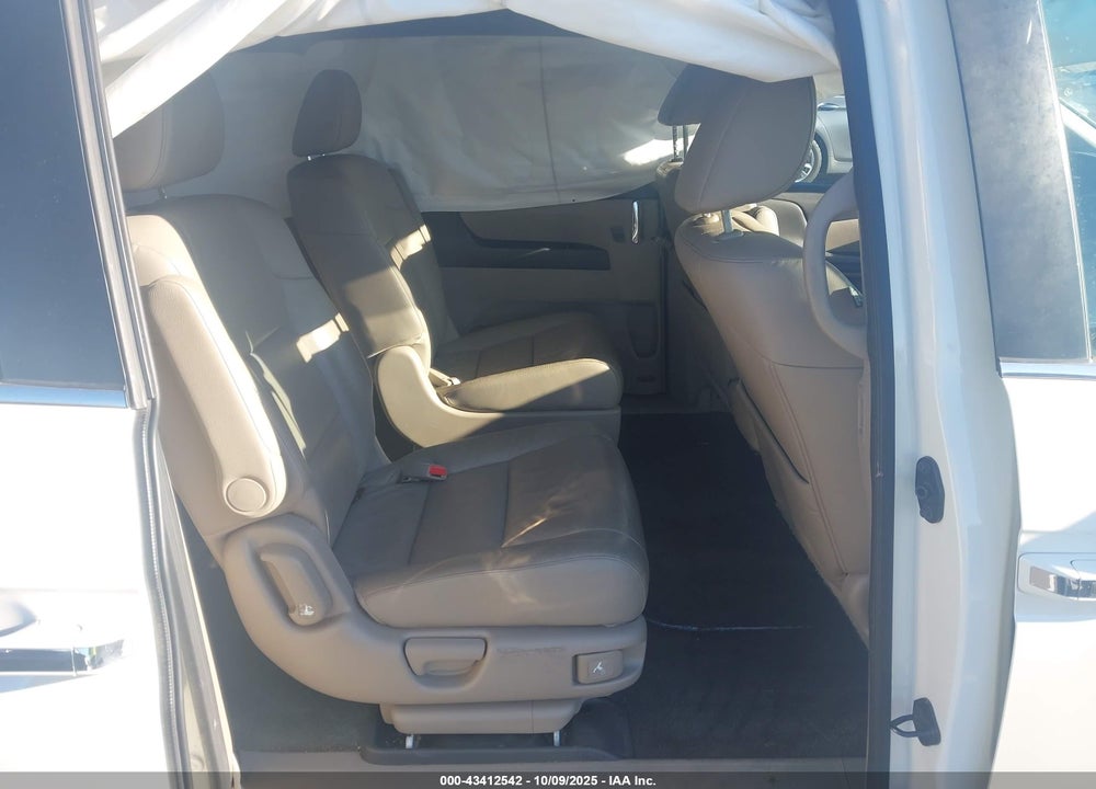 2016 HONDA ODYSSEY EX-L VIN: 5FNRL5H62GB040385