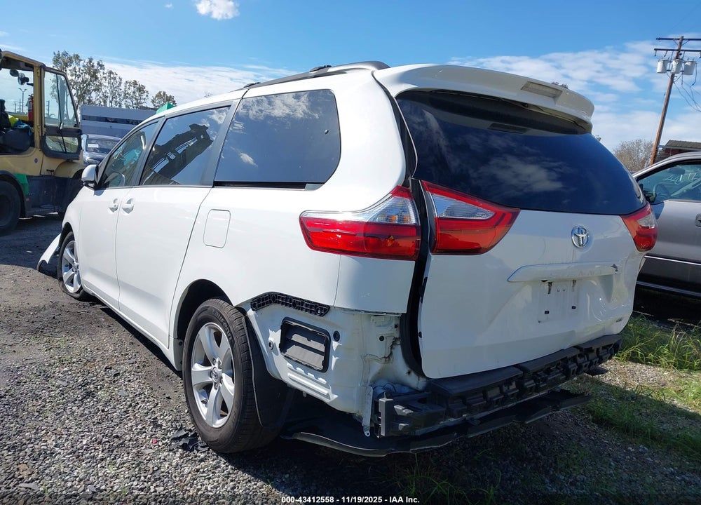 2016 TOYOTA SIENNA LE 8 PASSENGER VIN: 5TDKK3DC0GS717160