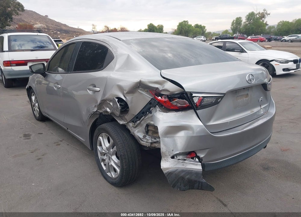 2016 SCION IA VIN: 3MYDLBZV0GY113547