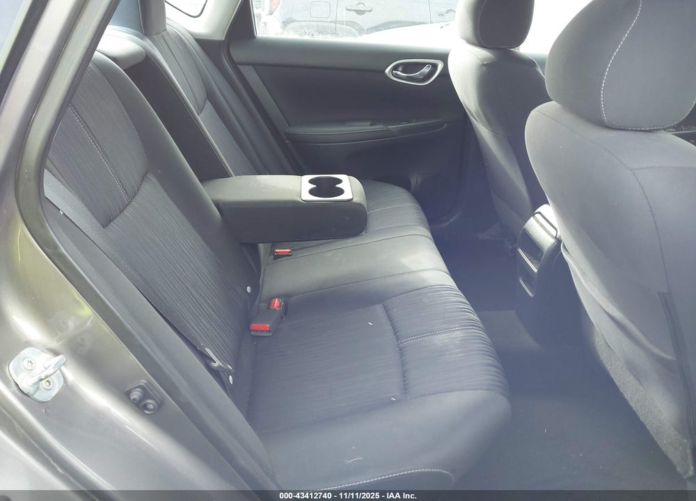 2016 NISSAN SENTRA SV VIN: 3N1AB7AP3GY268966