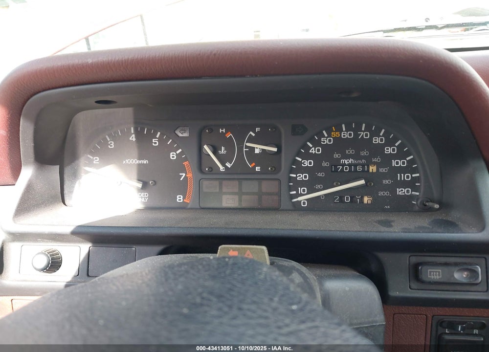 1989 HONDA CIVIC LX VIN: 1HGED3550KA108312