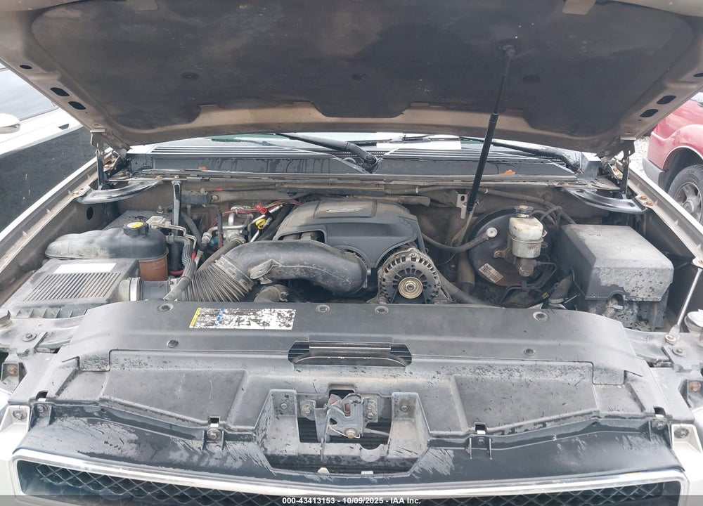 2007 CHEVROLET SUBURBAN 1500 LS VIN: 1GNFC160X7R232116