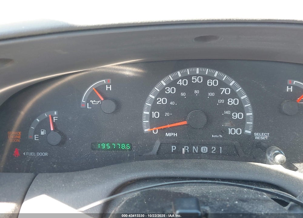 2002 FORD F-150 VIN: 1FTRF17262NB97443