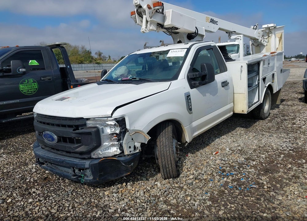 2020 FORD F-350 CHASSIS VIN: 1FDRF3G61LEE22038