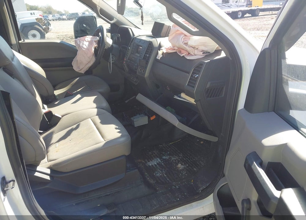 2020 FORD F-350 CHASSIS VIN: 1FDRF3G61LEE22038