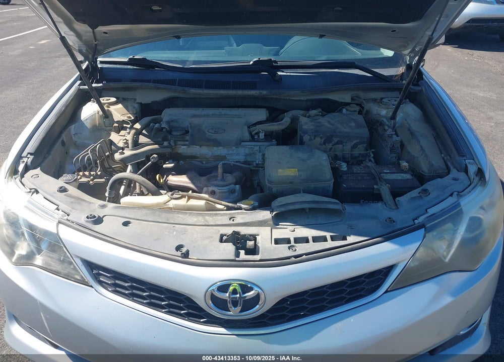 2013 TOYOTA CAMRY SE VIN: 4T1BF1FK8DU243667