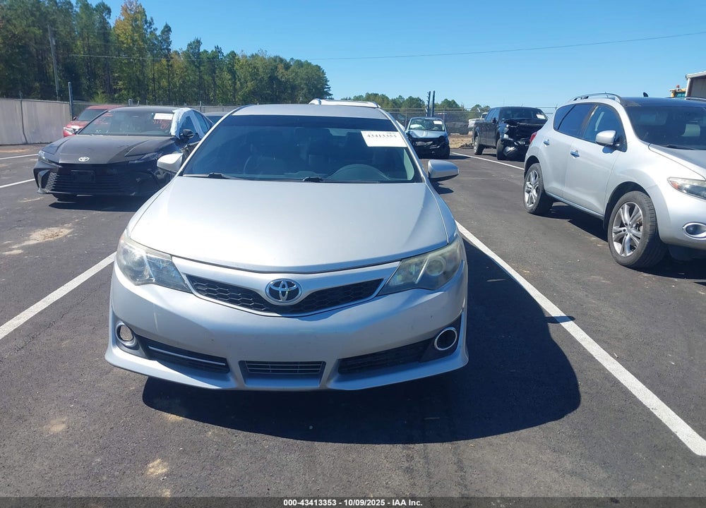 2013 TOYOTA CAMRY SE VIN: 4T1BF1FK8DU243667