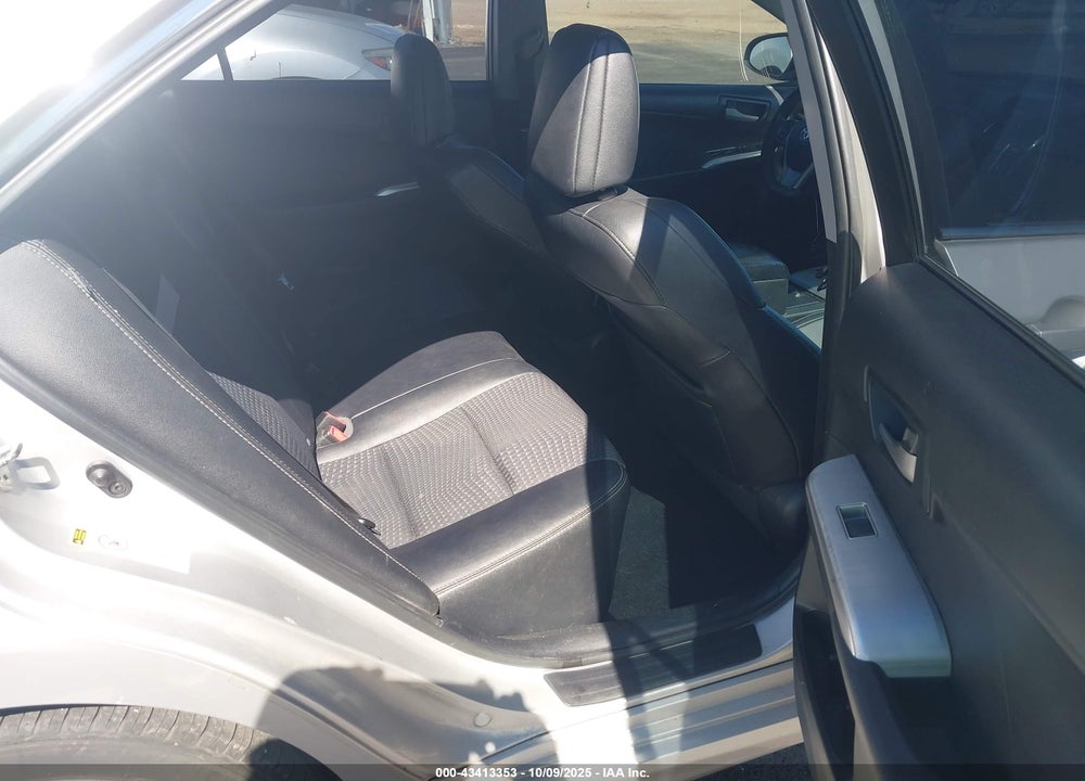 2013 TOYOTA CAMRY SE VIN: 4T1BF1FK8DU243667