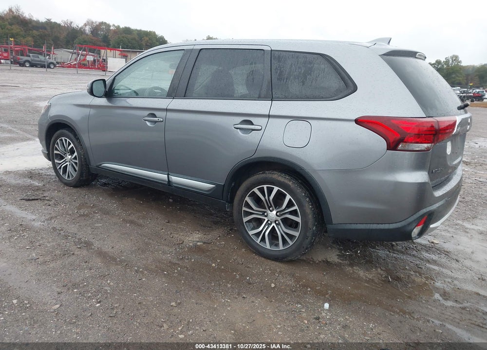 2018 MITSUBISHI OUTLANDER VIN: JA4AZ3A30JJ003443