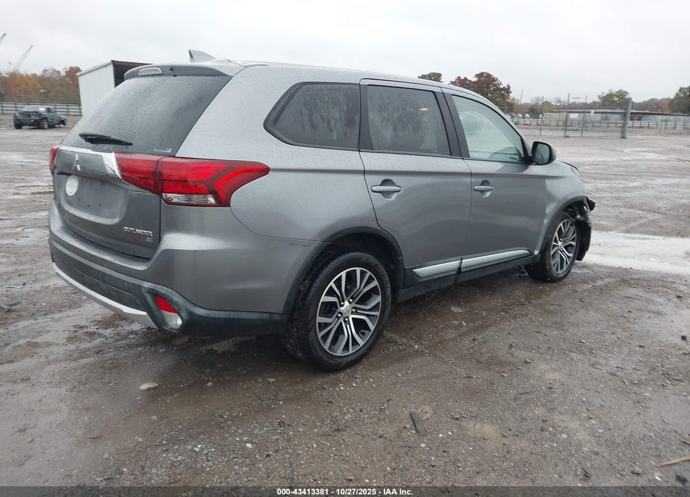 2018 MITSUBISHI OUTLANDER VIN: JA4AZ3A30JJ003443