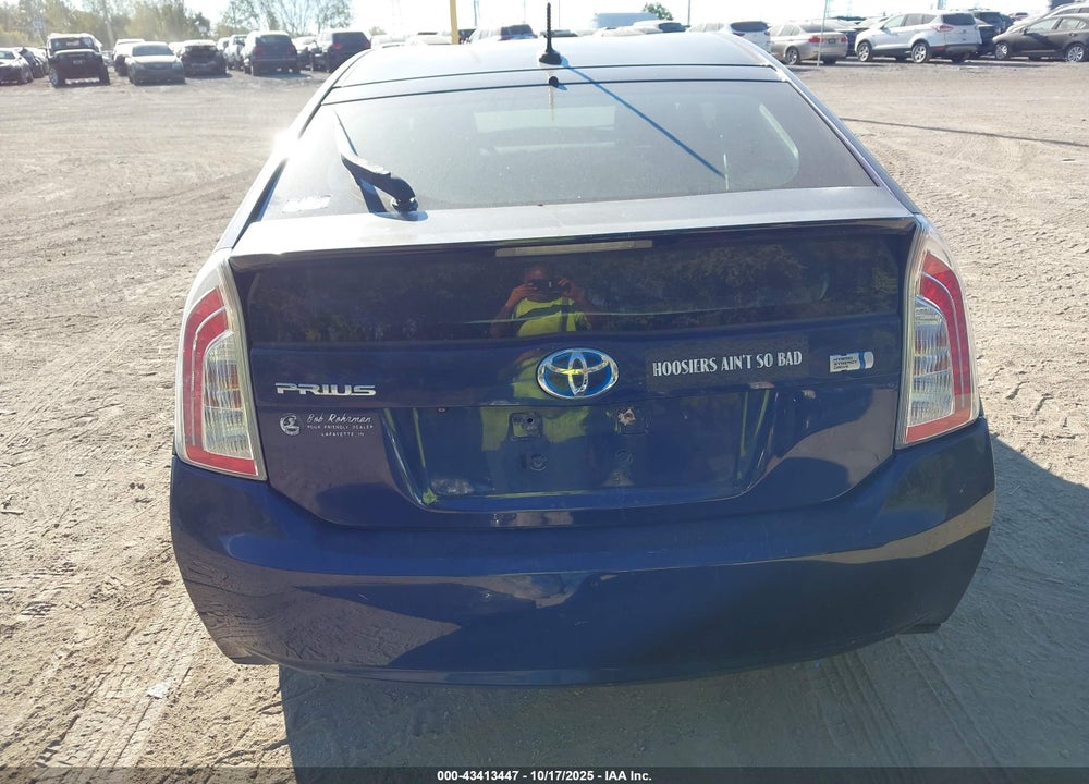 2013 TOYOTA PRIUS THREE VIN: JTDKN3DU0D0352011