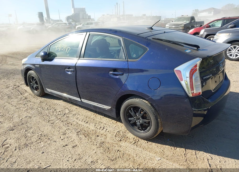 2013 TOYOTA PRIUS THREE VIN: JTDKN3DU0D0352011
