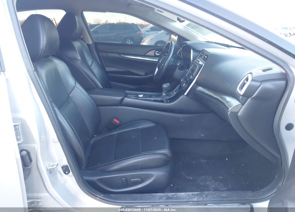 2020 NISSAN MAXIMA SV XTRONIC CVT VIN: 1N4AA6CVXLC370392