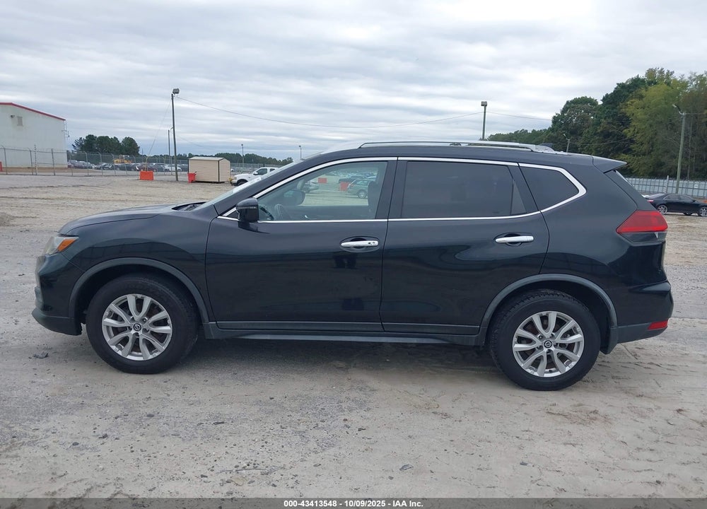 2018 NISSAN ROGUE VIN: JN8AT2MV7JW315412