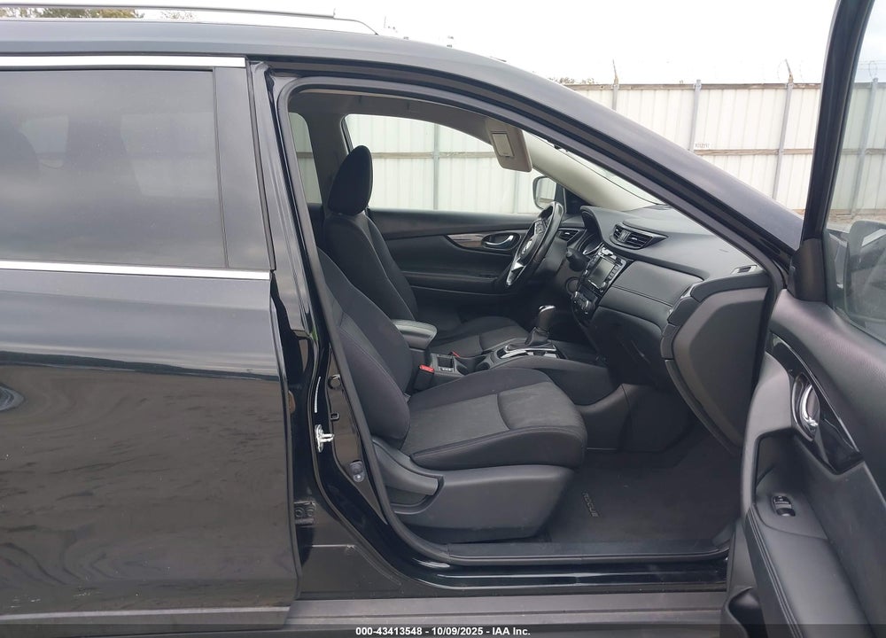 2018 NISSAN ROGUE VIN: JN8AT2MV7JW315412