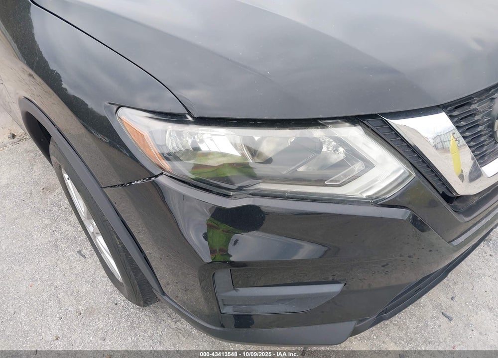 2018 NISSAN ROGUE VIN: JN8AT2MV7JW315412