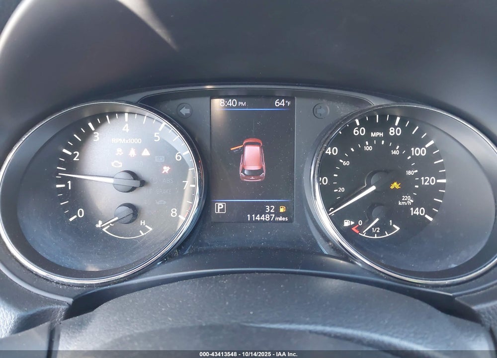 2018 NISSAN ROGUE VIN: JN8AT2MV7JW315412