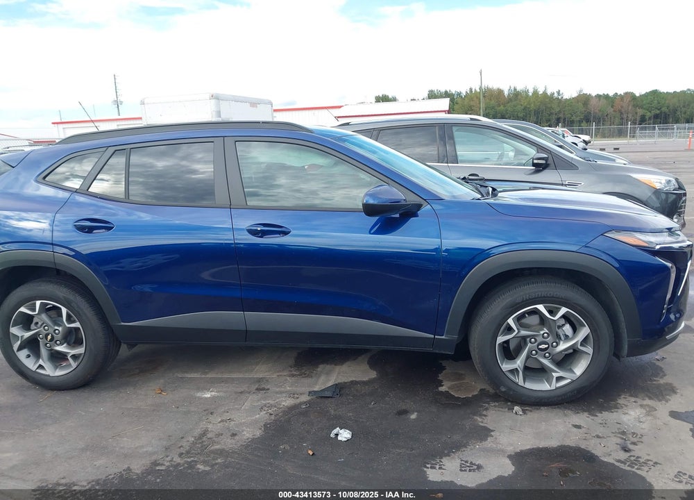 2024 CHEVROLET TRAX VIN: KL77LHE27RC204415