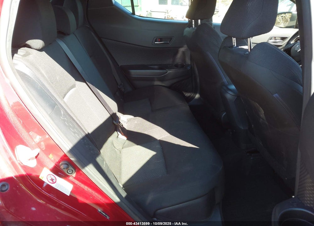2018 TOYOTA C-HR XLE PREMIUM VIN: JTNKHMBX8J1006316