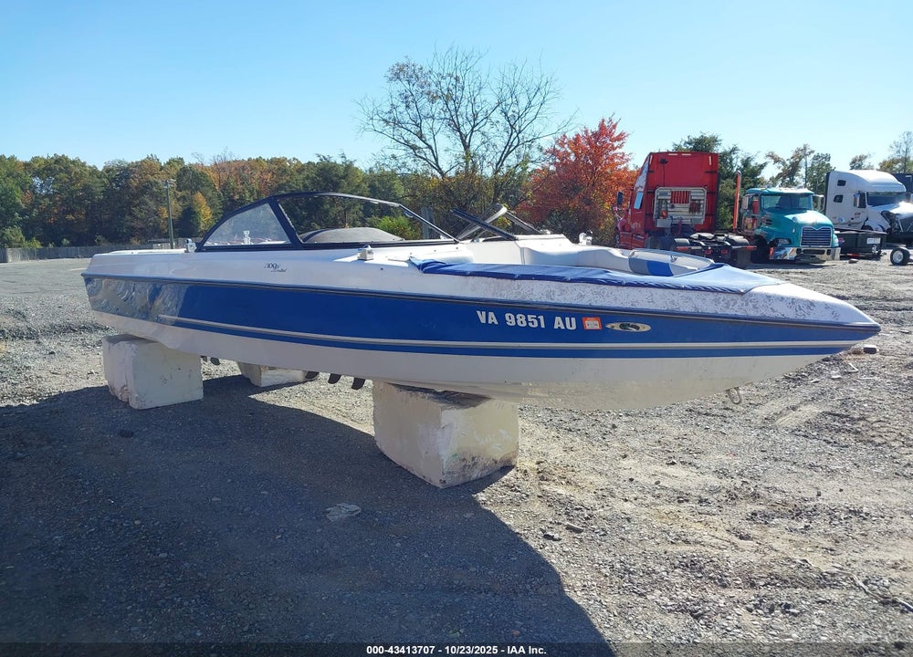 2000 TIGE 2300V VIN: TIXL4331F000