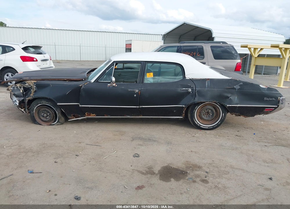 1972 BUICK SKYLARK VIN: 4D69H2Z118575