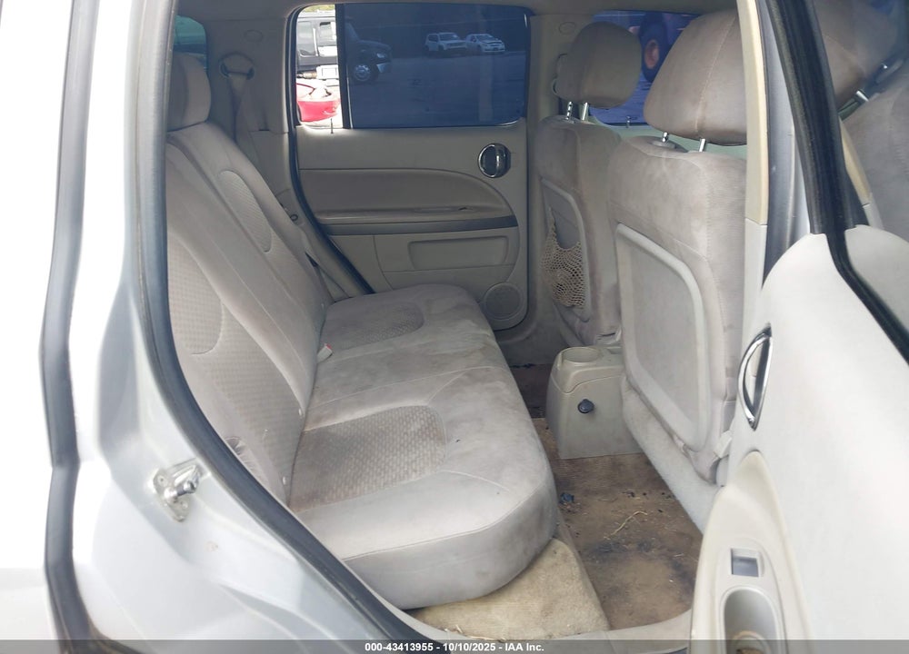 2011 CHEVROLET HHR LT VIN: 3GNBABFW6BS536113
