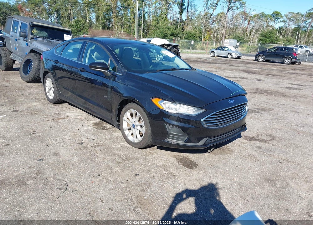 2019 FORD FUSION SE VIN: 3FA6P0HD4KR280320