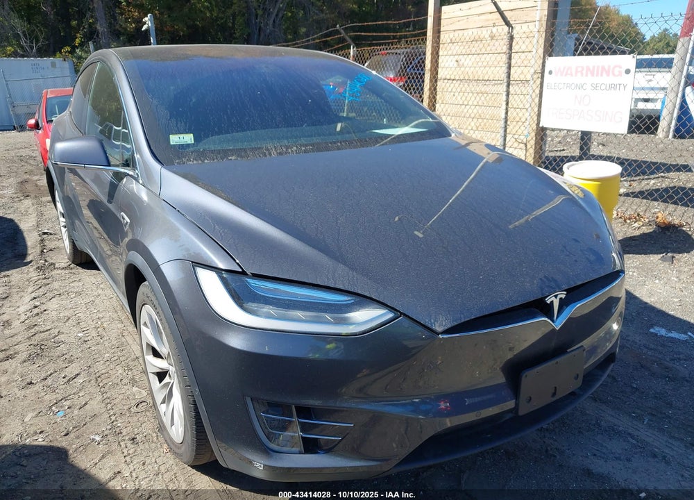 2016 TESLA MODEL X 60D/70D/75D/90D/P100D VIN: 5YJXCBE26GF005047