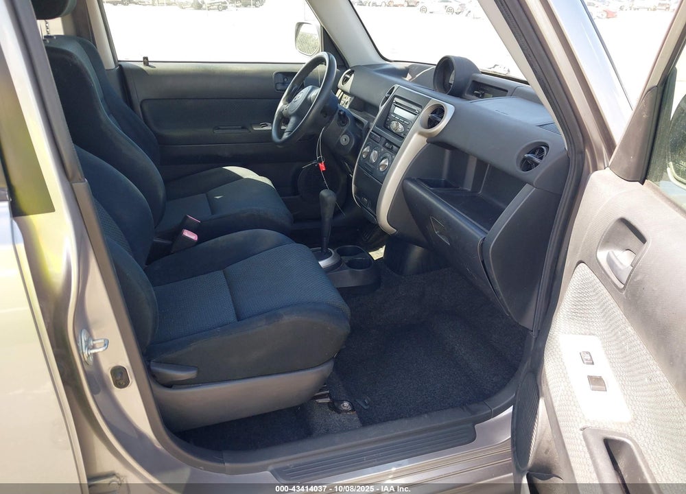 2006 SCION XB VIN: JTLKT324364083642