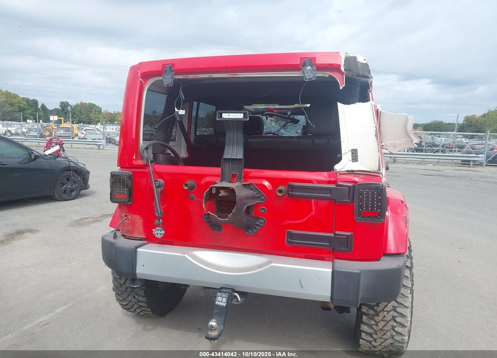 2015 JEEP WRANGLER UNLIMITED VIN: 1C4HJWEG2FL545326