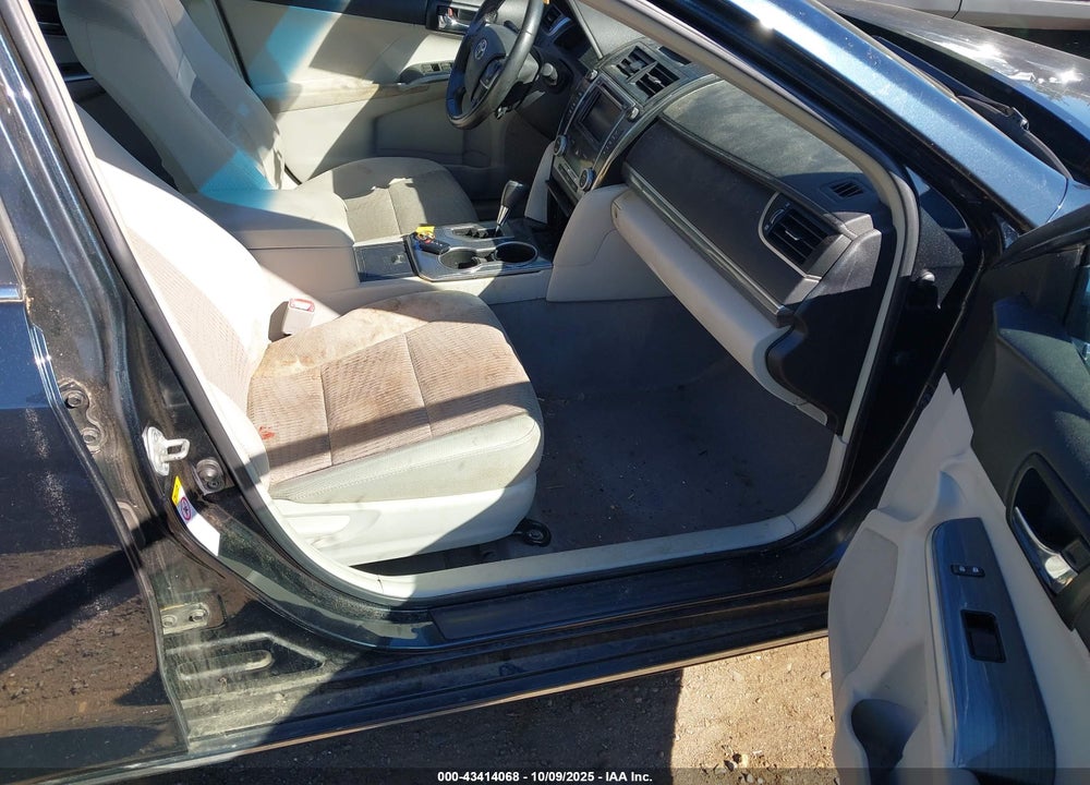 2012 TOYOTA CAMRY HYBRID XLE VIN: 4T1BD1FK8CU019058