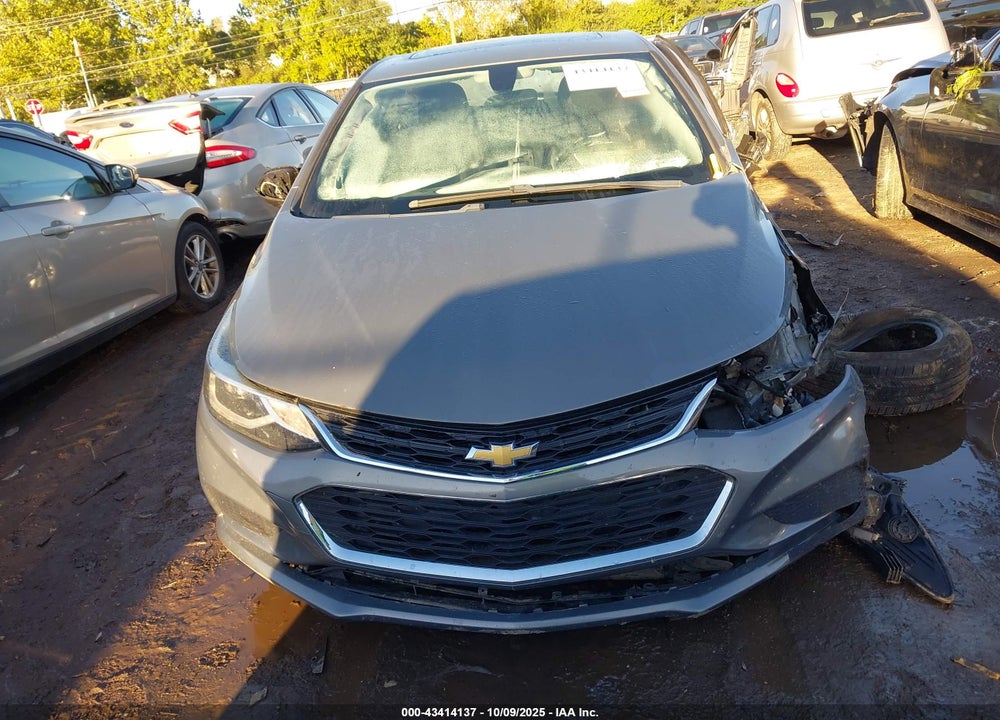 2018 CHEVROLET CRUZE LT AUTO VIN: 3G1BH6SE9JS544707