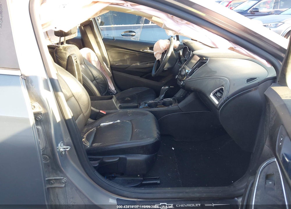 2018 CHEVROLET CRUZE LT AUTO VIN: 3G1BH6SE9JS544707