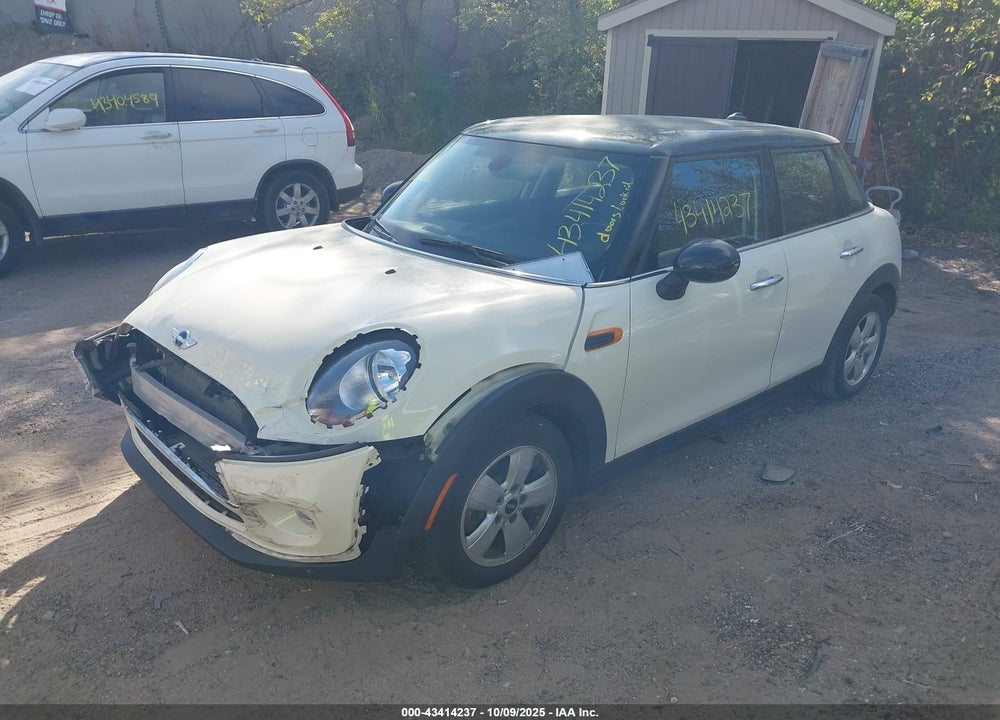 2016 MINI HARDTOP COOPER VIN: WMWXU1C5XG2D09554
