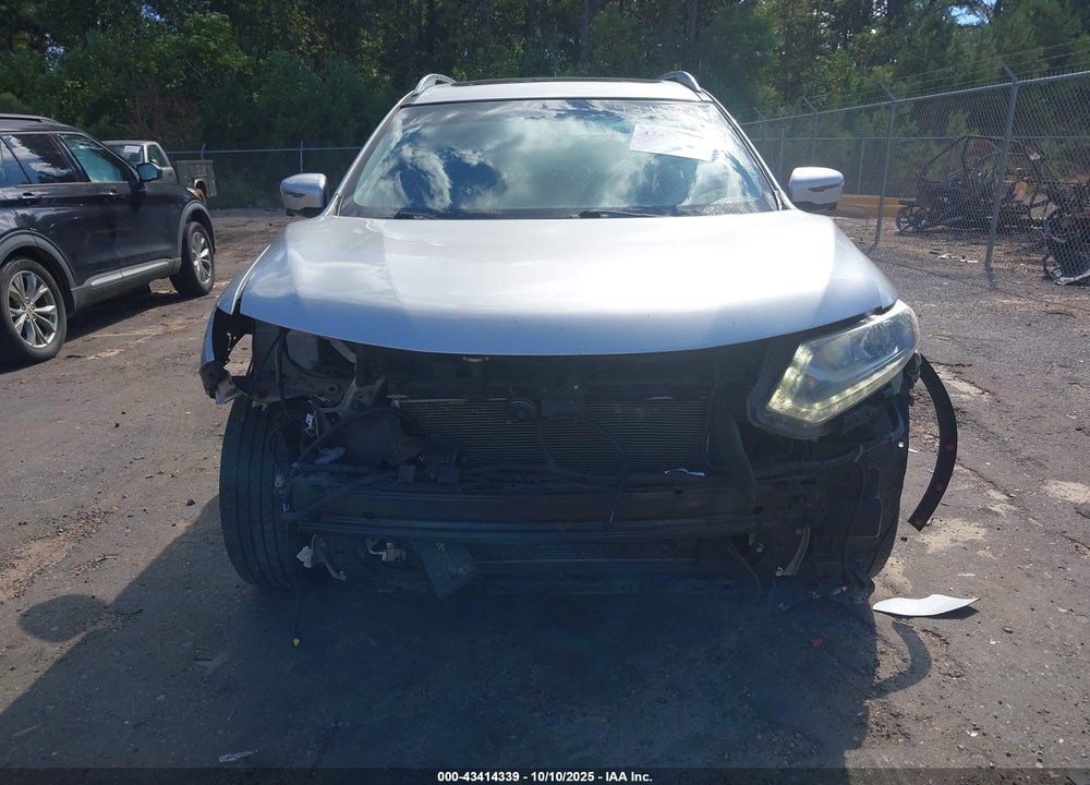2016 NISSAN ROGUE SL VIN: 5N1AT2MV9GC843664