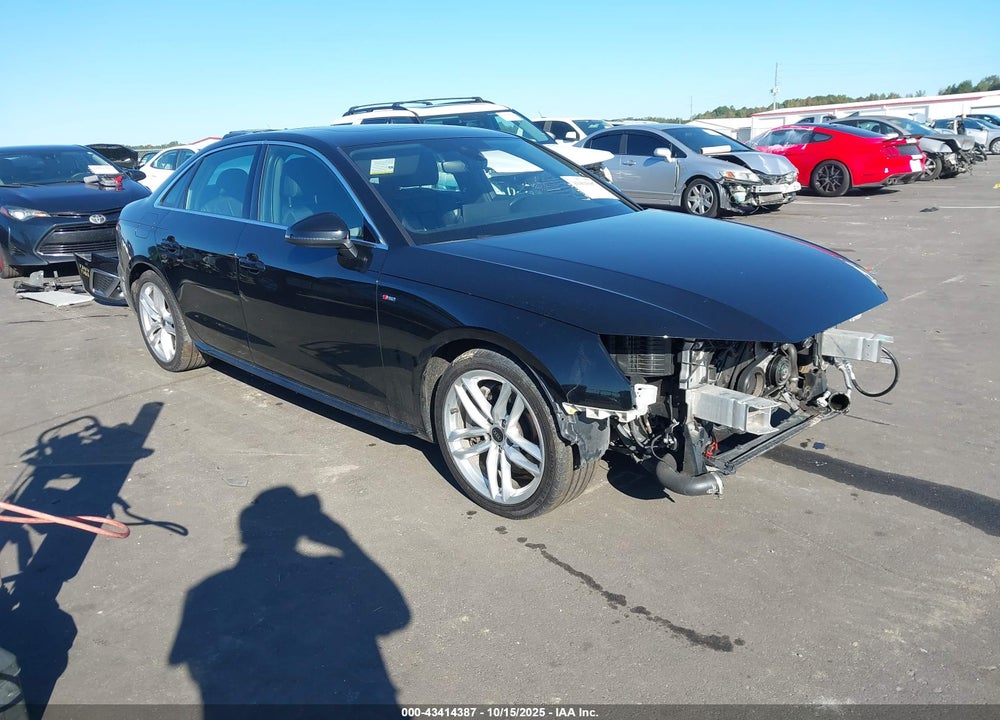 2022 AUDI A4 PREMIUM PLUS 45 TFSI S LINE QUATTRO S TRONIC VIN: WAUEAAF47NN008218