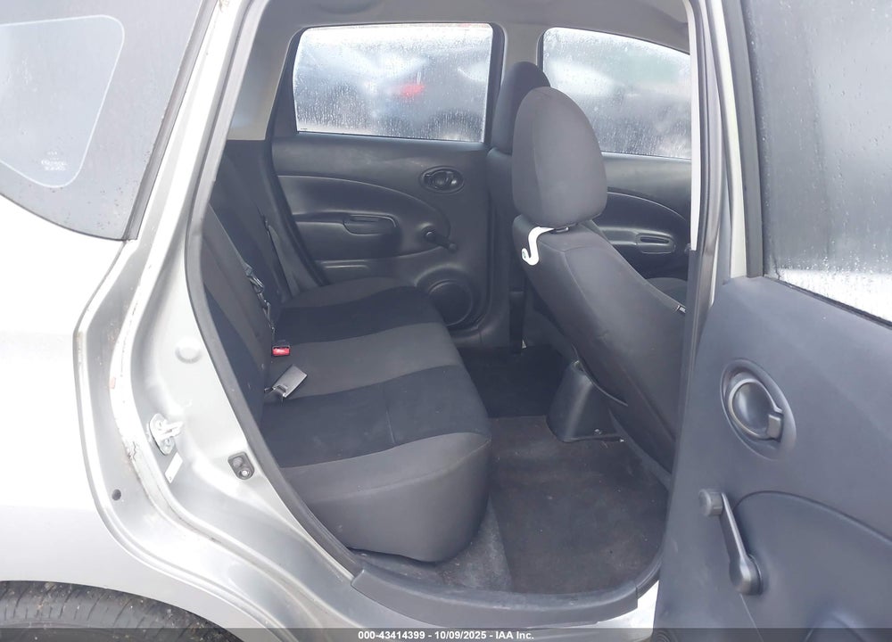 2015 NISSAN VERSA NOTE VIN: 3N1CE2CP7FL435857