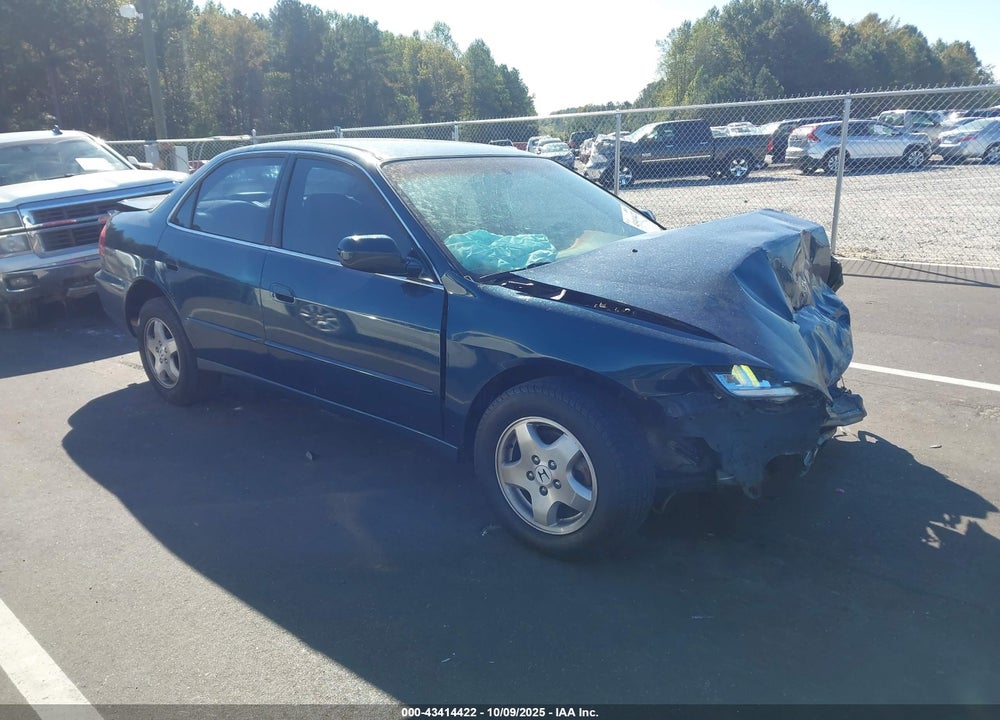 1999 HONDA ACCORD LX VIN: 1HGCG6650XA046755