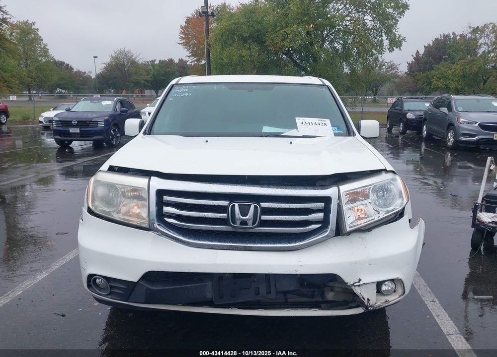 2014 HONDA PILOT VIN: 5FNYF4H41EB005071