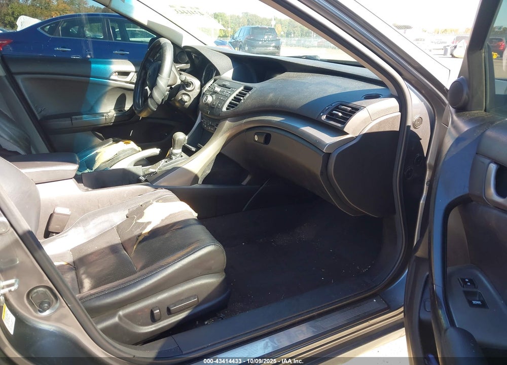 2010 ACURA TSX 2.4 VIN: JH4CU2F65AC036306