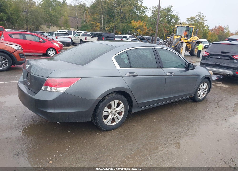 2008 HONDA ACCORD 2.4 LX-P VIN: 1HGCP26488A082680