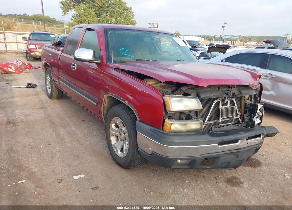 2004 CHEVROLET SILVERADO 1500 LS VIN: 2GCEC19T841386564