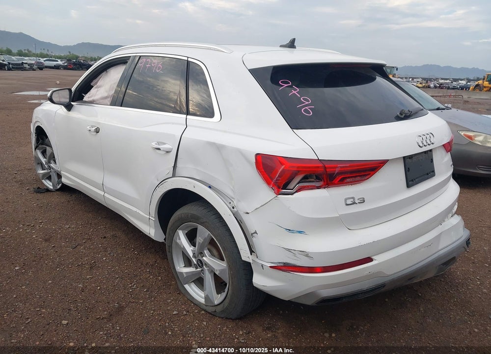 2021 AUDI Q3 PREMIUM 40 TFSI QUATTRO TIPTRONIC VIN: WA1AUCF38M1064616